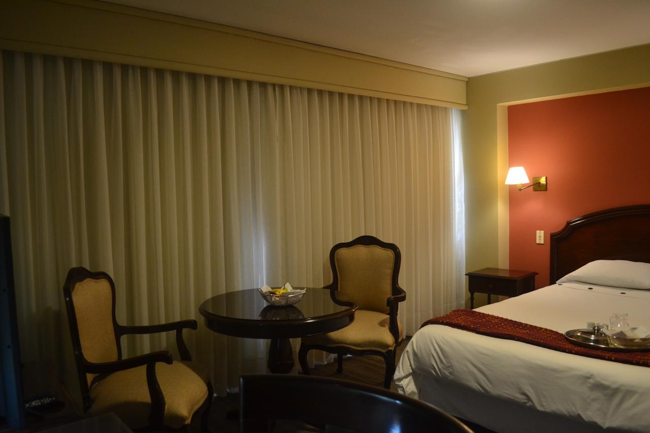 Suites Plaza Las Flores Lima Exteriör bild