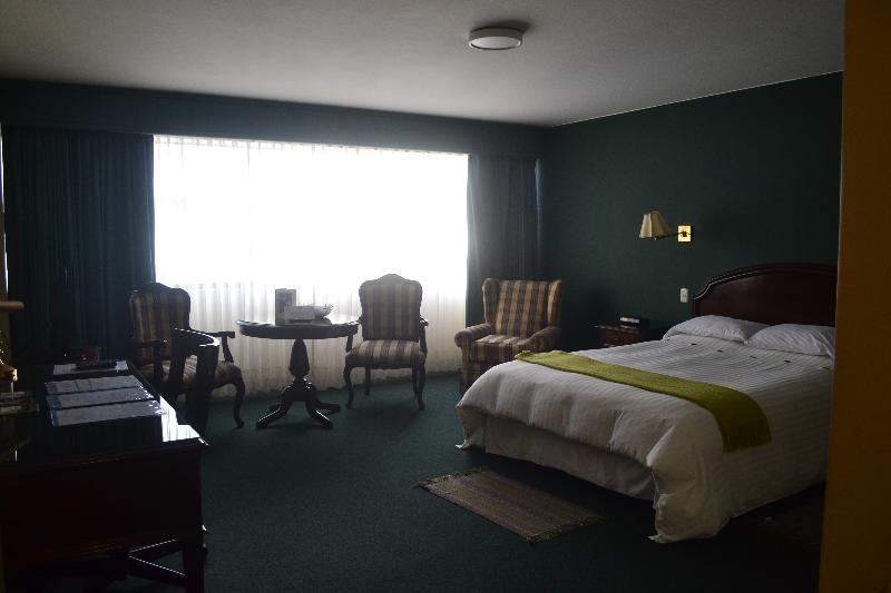 Suites Plaza Las Flores Lima Exteriör bild