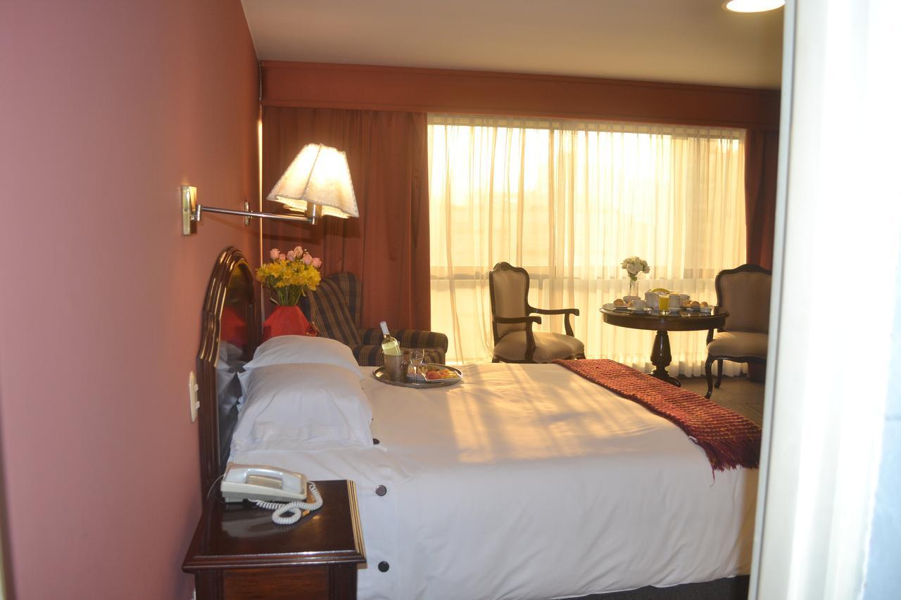 Suites Plaza Las Flores Lima Exteriör bild