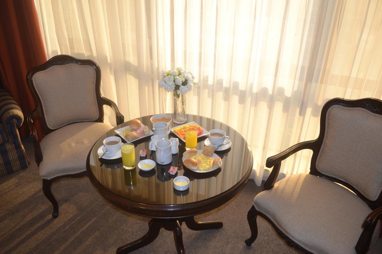 Suites Plaza Las Flores Lima Exteriör bild