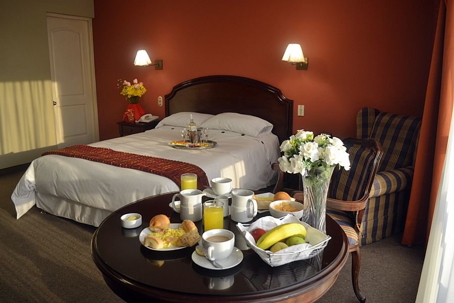Suites Plaza Las Flores Lima Exteriör bild